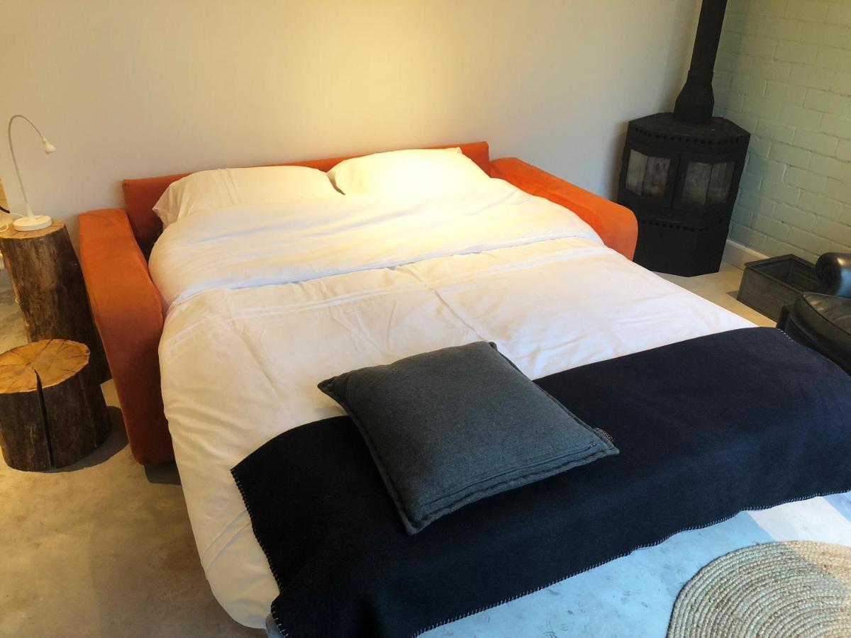Berkel-Enschot The Old Garage Bed & Breakfast エクステリア 写真